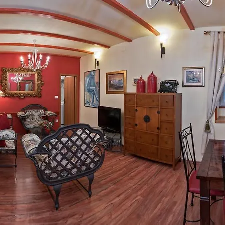 Emperor's سبليت