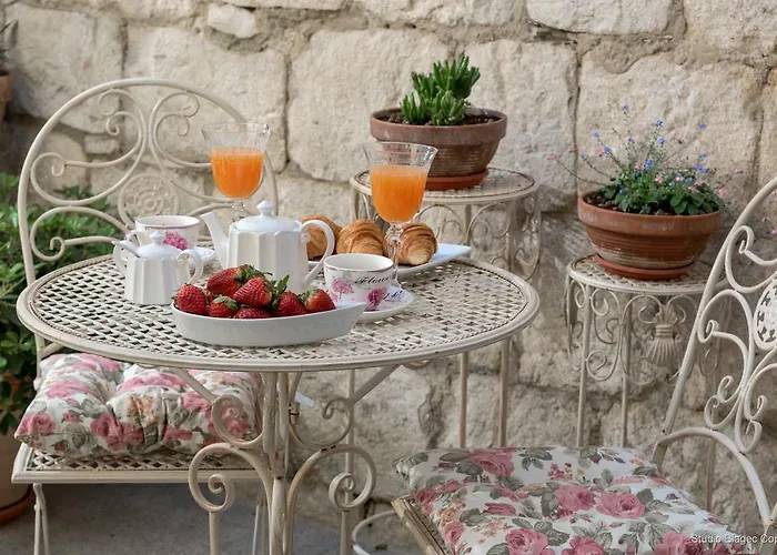 Apartment Emperor's *