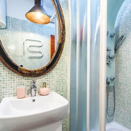 엠퍼러스 스위트 아파트 스플리트